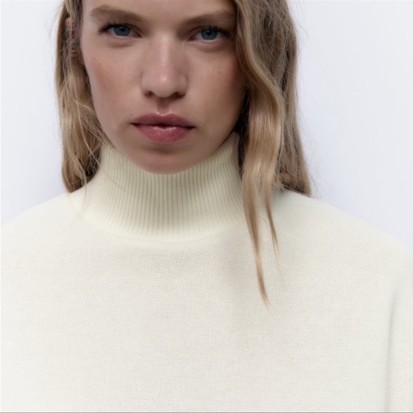 ZARA BLOGGERS FAV 2PIECES SOFT ASYMMETRIC TOP AND SOFT DART PANTS - Picture 7 of 9